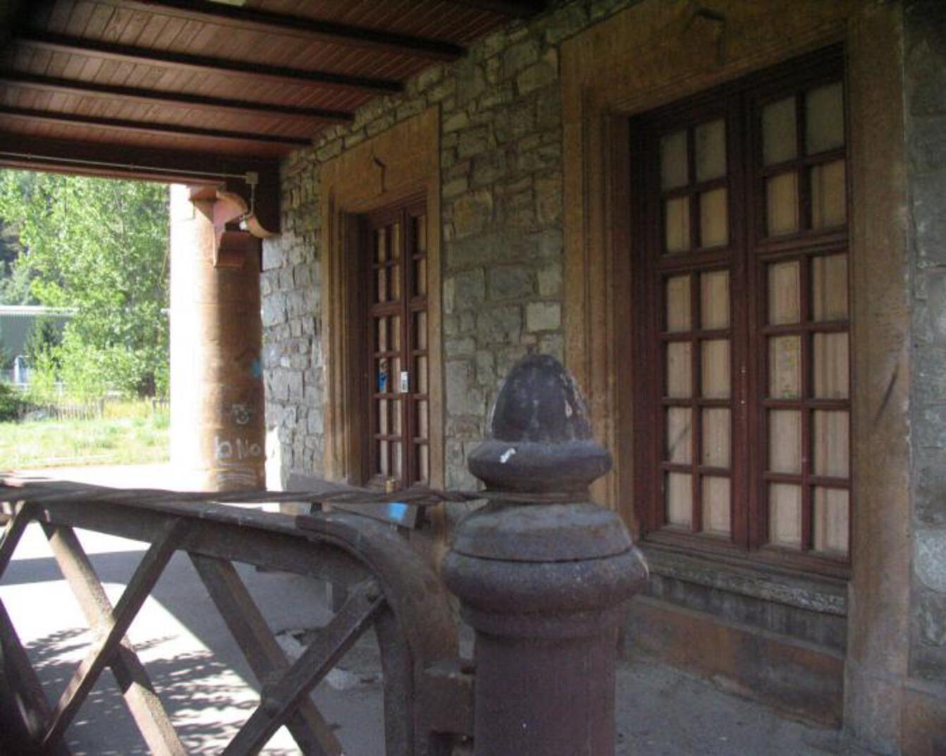 STAZIONE FERROVIARIA - Passaggio laterale STAZIONE FERROVIARIA - Passaggio laterale