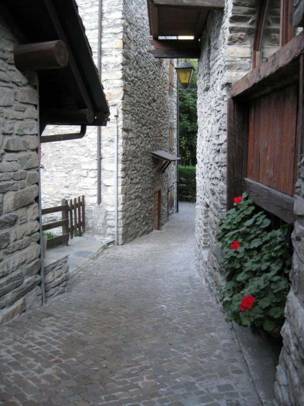 VILLAGGIO VERRAND - I vicoli VILLAGGIO VERRAND - I vicoli