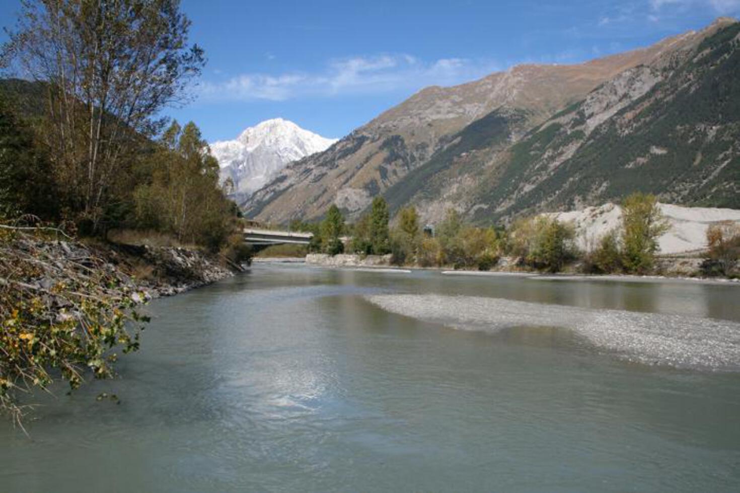 RISERVA NATURALE MARAIS - La piana RISERVA NATURALE MARAIS - La piana